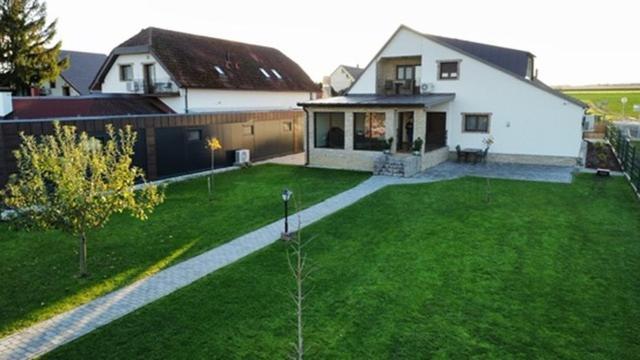 Kukorica Csarda Apartman 2 Balatonujlak Exteriér fotografie